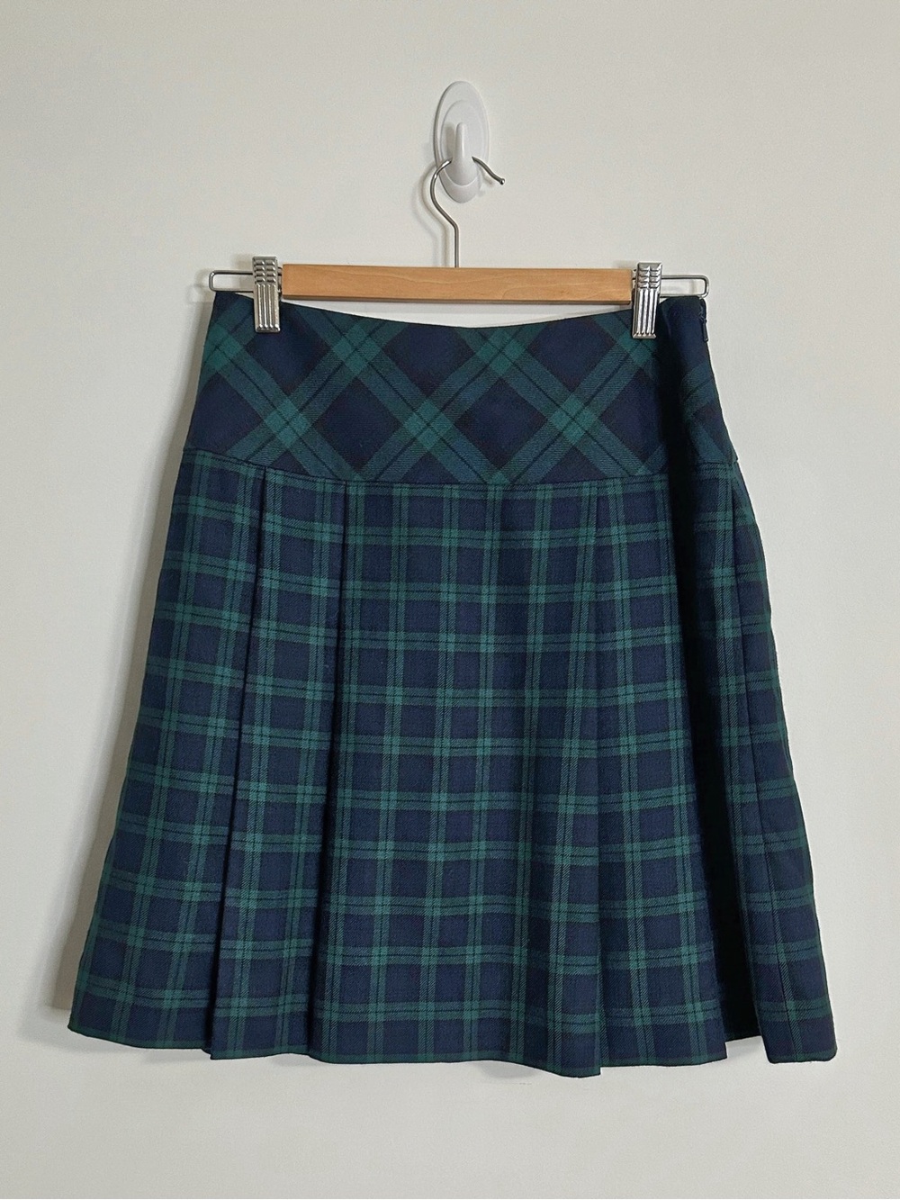 Brooks Brothers Red Fleece Black Watch Plaid Pleated Skirt 2 Green Blue Wool